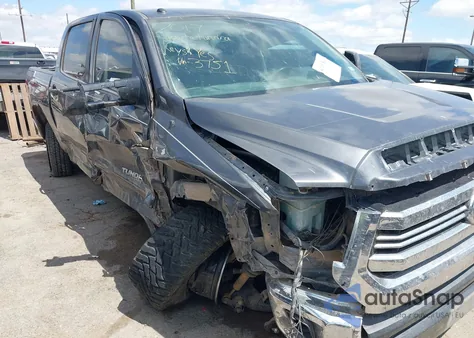 2017 Toyota Tundra Sr5 5.7L V8 from USA, damaged, VIN 5TFDW5F19HX653751